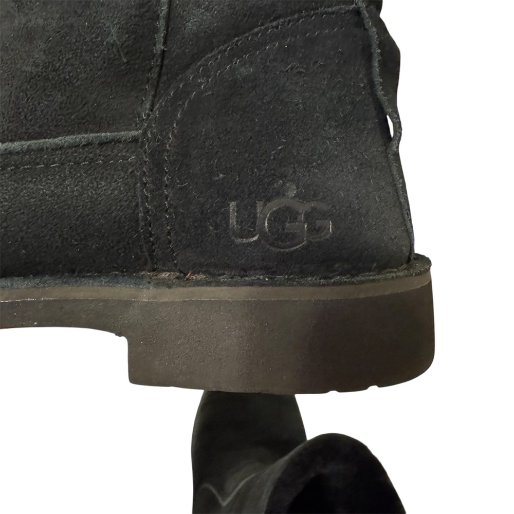 UGG Women's Black Winter Boots - Picture 5 of 7